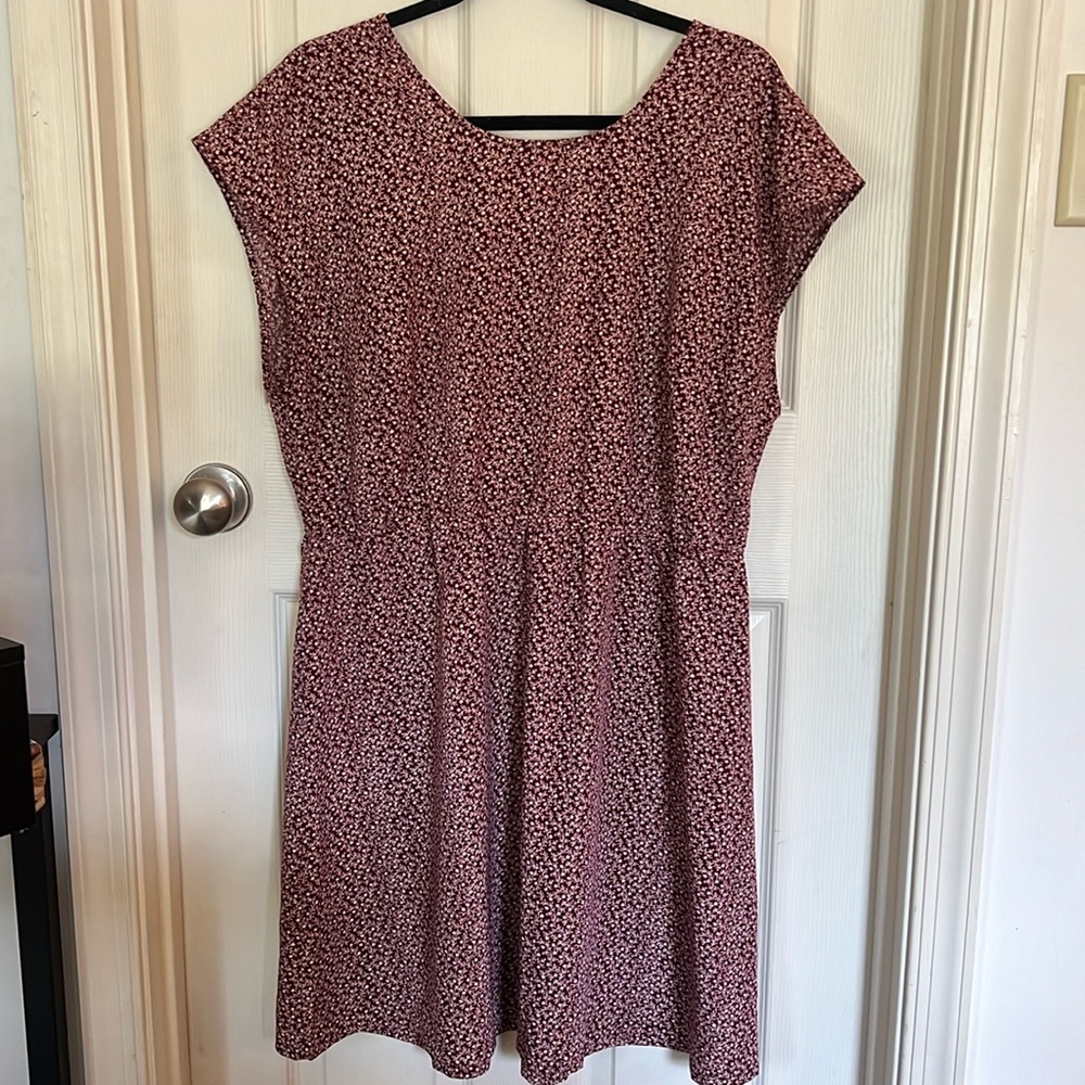 Old Navy Casual Swing Dress